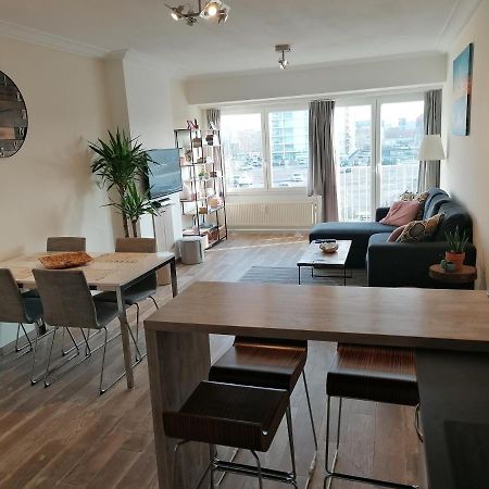Appartement Oostende Vlak Aan Zee Kültér fotó